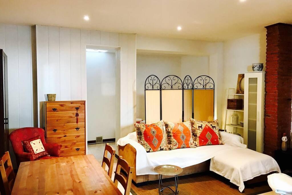 شقة Tgh Acogedor Loft En مالقة المظهر الخارجي الصورة