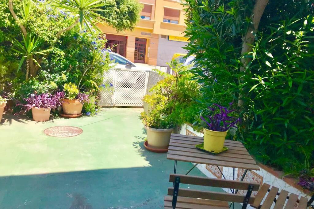 شقة Tgh Acogedor Loft En مالقة المظهر الخارجي الصورة